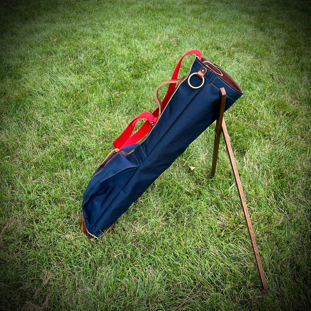 Tumbled Thoroughbred Leather Sunday Golf Bag