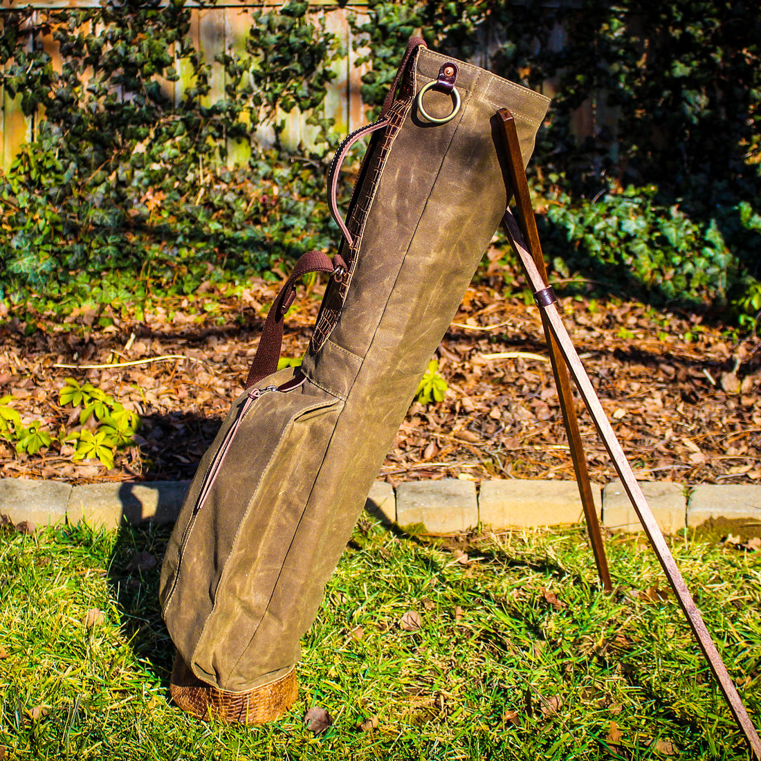 Sunday Golf Bag, Steurer Golf Bag, Steurer & Co., Hand made in Kentucky, Leather Goods, Hickory, Minimalist Golf, Minimalist Bag, Pencil Golf Bag, Leather Goods, Made in the USA