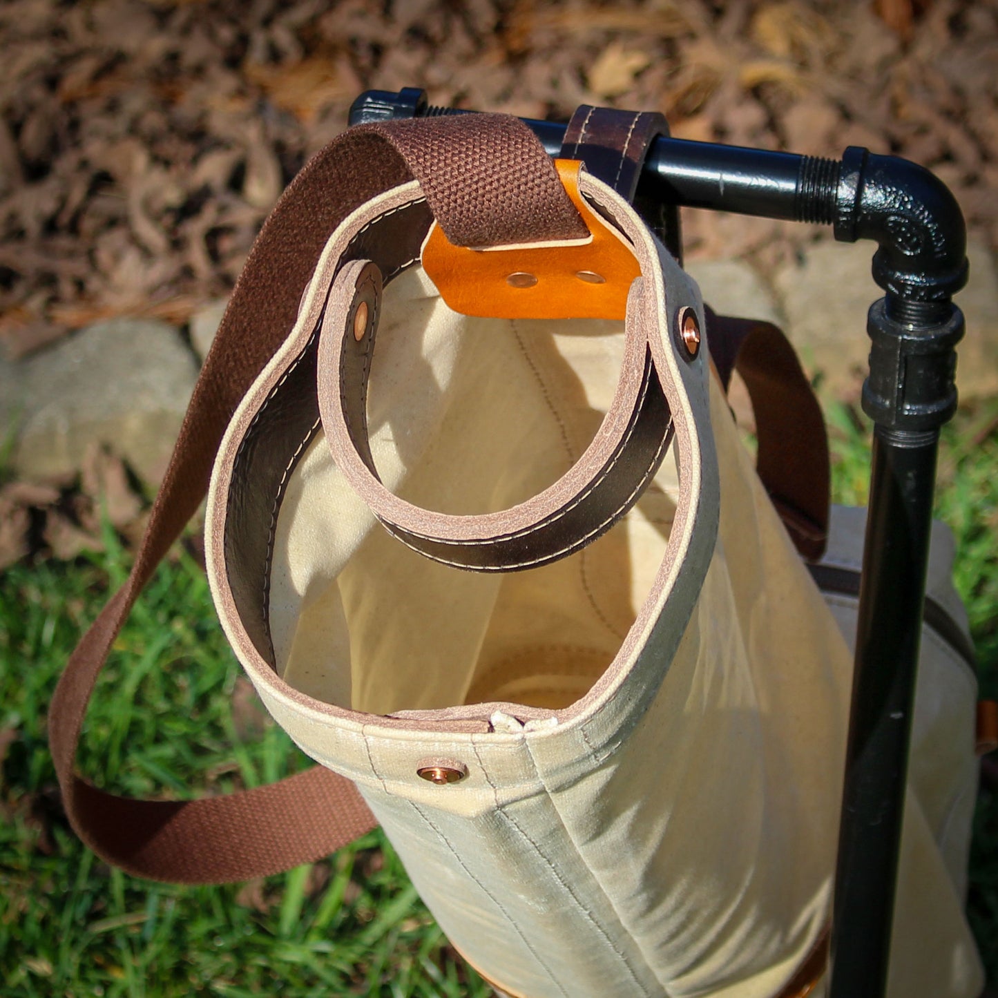 1913 Waxed Canvas Sunday Bag