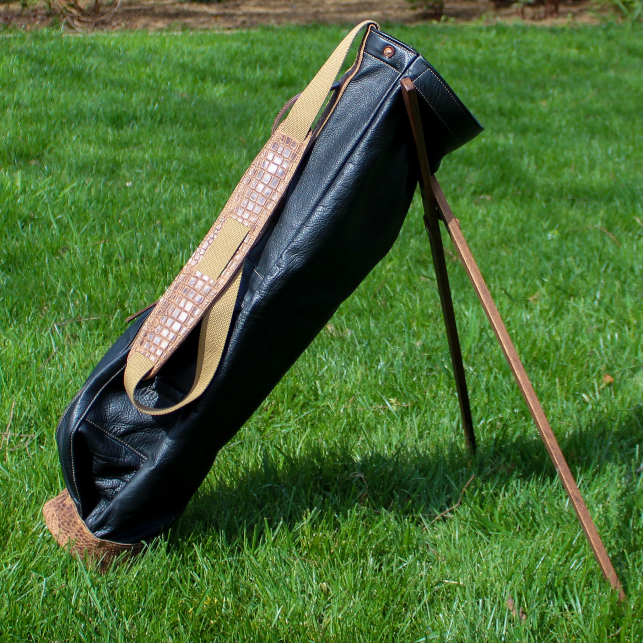 JAMES Glovetan, Leather Golf Bag, Douglas Rose Co.