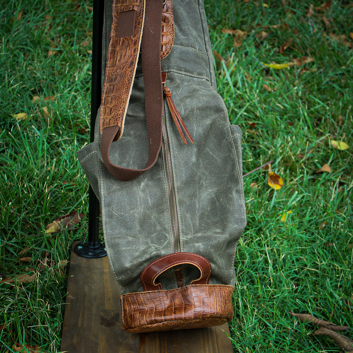 Field Tan Waxed Duck/Brown/Gator Leather Trim