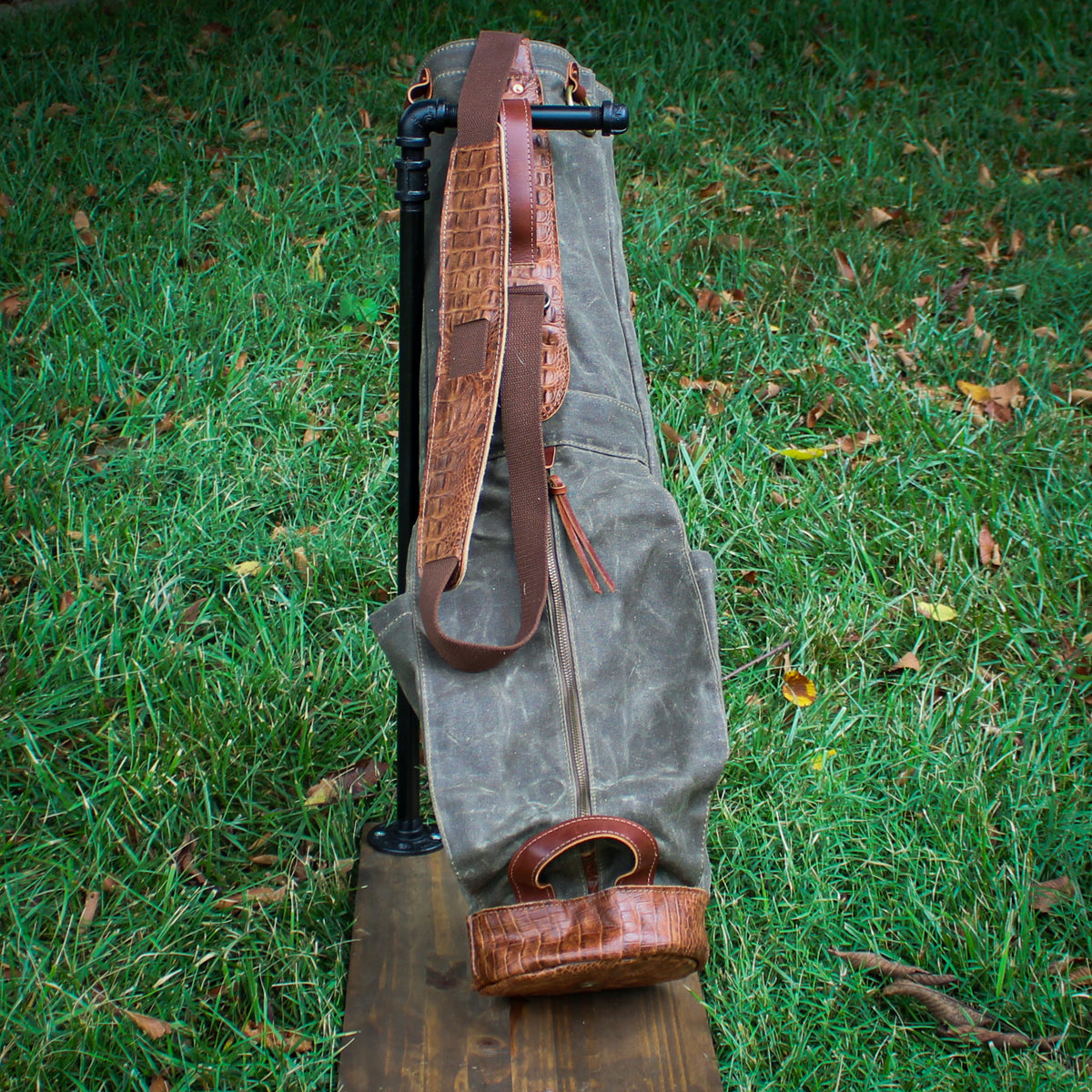 Field Tan Waxed Duck/Brown/Gator Leather Trim