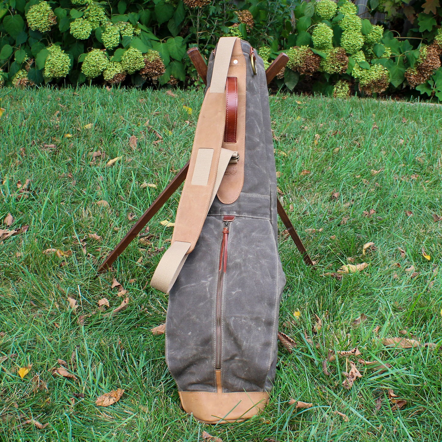 Field Tan Waxed Duck/Tan/NuBuck Leather Trim  Sunday Golf Bag