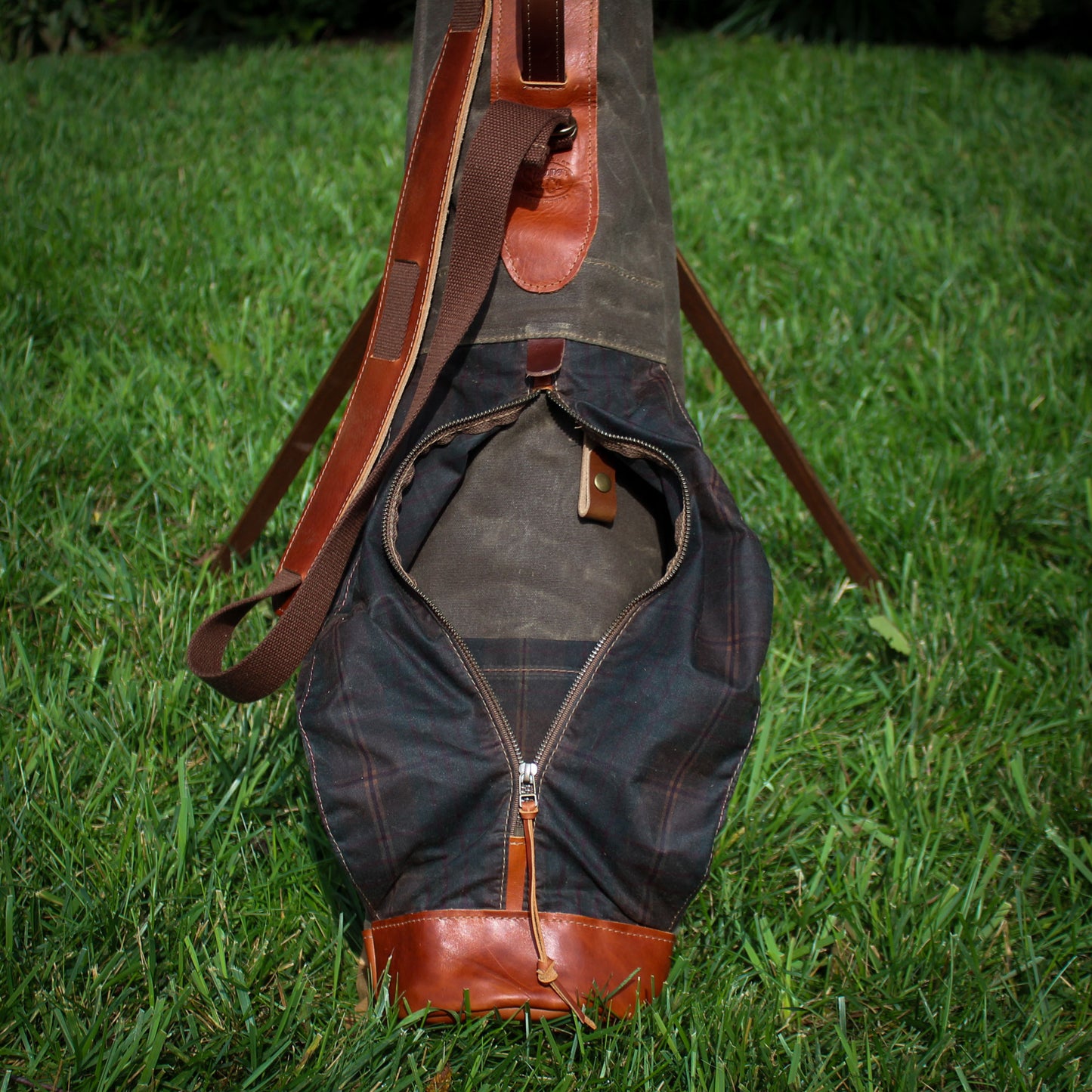 Field Tan Tartan Waxed Duck/Brown/Saddle Leather Trim Sunday Golf Bag